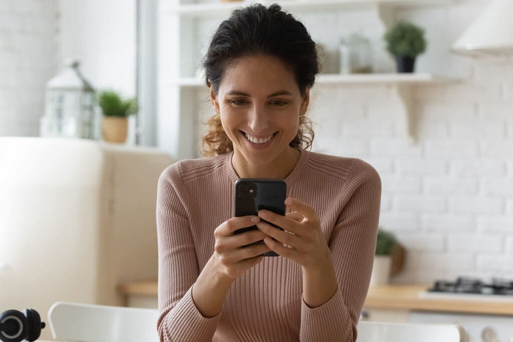 All-Day Connection With Kangaroo Time Parenting App